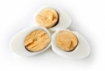 Сколько калорий в вареном яйце вкрутую